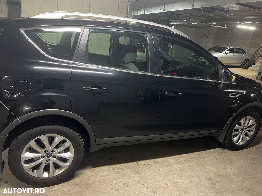 Ford Kuga 2.0L TDCi DPF Titanium - 5