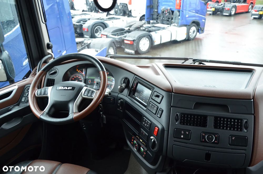 DAF XF 530 / 2021r / KLIMA P. / FULL AIR / ACC / PCC / FULL LED / RETARDER / SKÓRY / NAVI / DE 7364 - 11