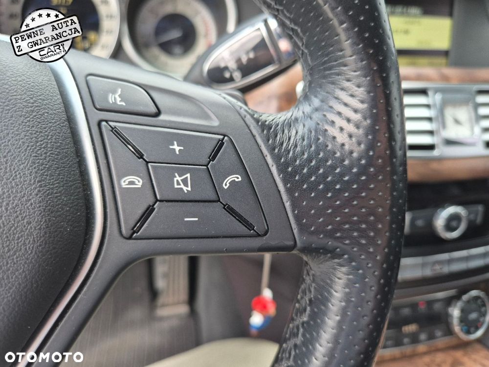 Mercedes-Benz CLS - 31