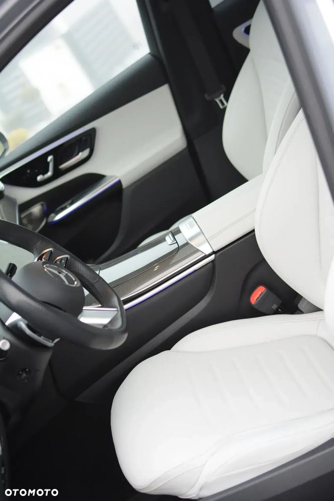 Mercedes-Benz GLC 220 d mHEV 4-Matic AMG Line - 12