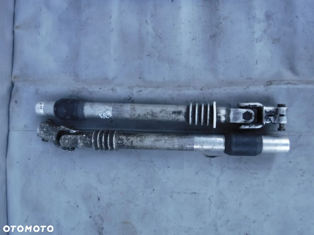 KRZYŻAK KOLUMNY KIEROWNICZEJ MAGLOWNICY DRĄŻEK BMW E39 - 1