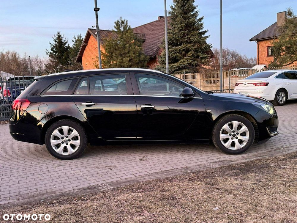 Opel Insignia - 10