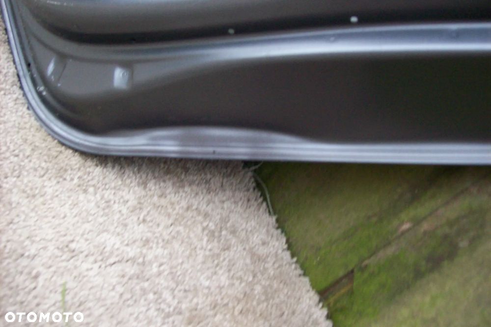 DRZWI TYLNE PRAWE TOYOTA YARIS IV ROK 20/24 - 10