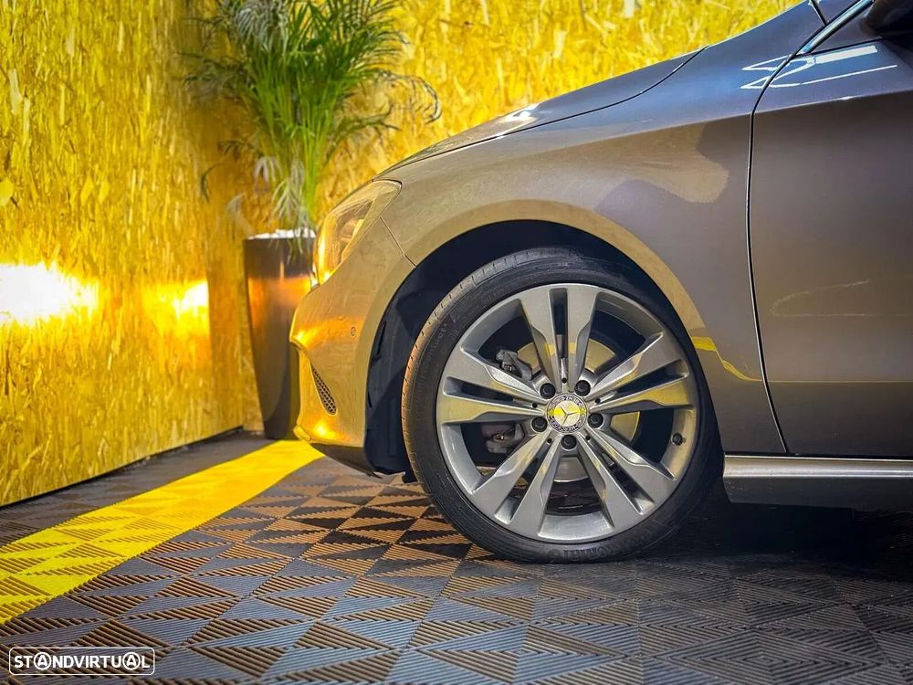 Mercedes-Benz CLA 180 - 33