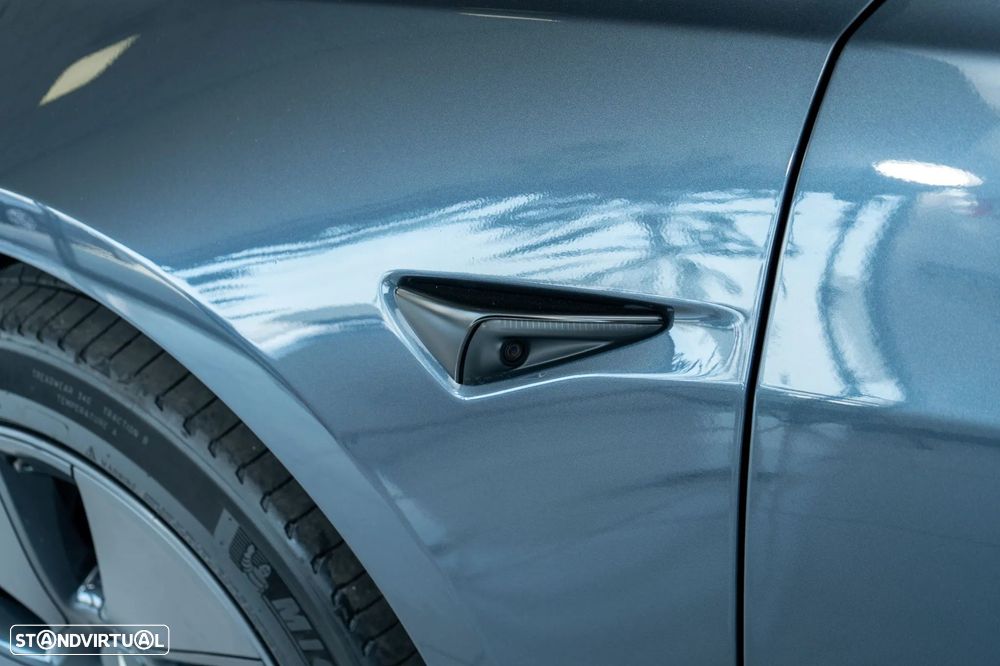 Tesla Model 3 Long Range Tração Traseira - 18