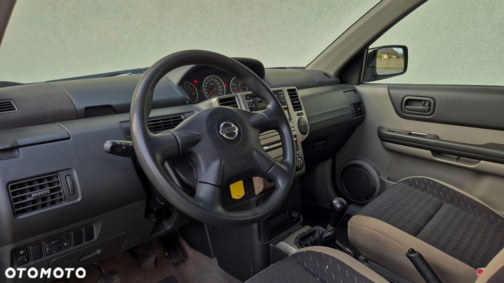 Nissan X-Trail 2.0 Comfort - 10