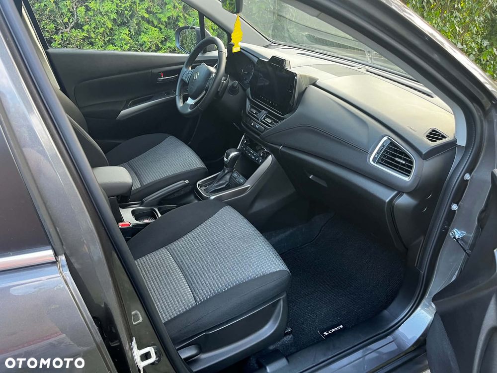 Suzuki S-Cross 1.5 Dualjet AGS Comfort - 9