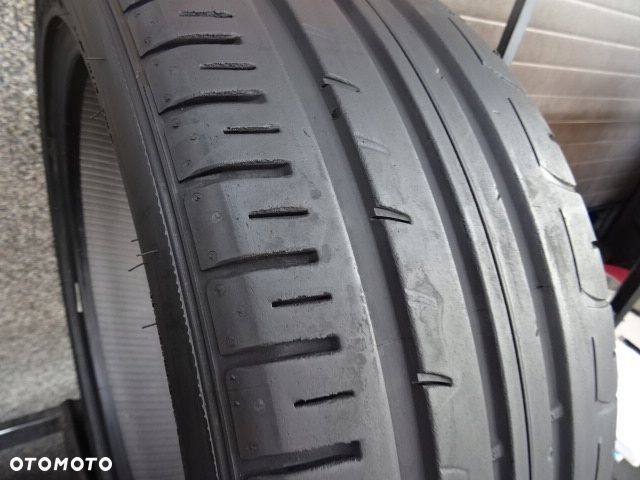 245/40/R18 98Y Dunlop Sport Maxx RT2 - 3
