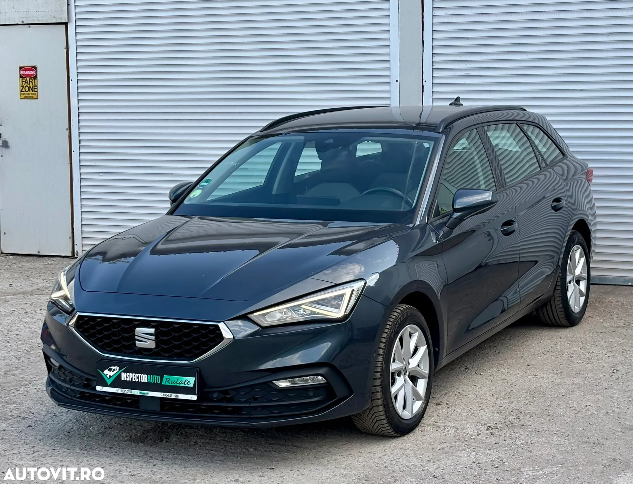 Seat Leon Sportstourer 2.0 TDI DSG Style Edition - 8