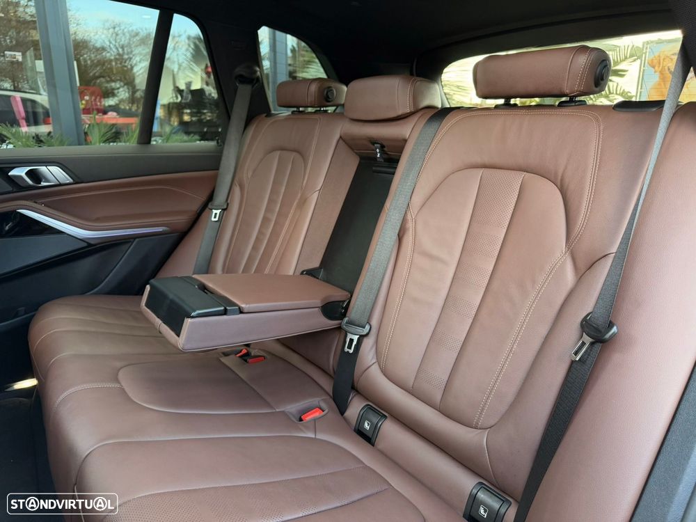 BMW X5 45 e xDrive Pack M - 27