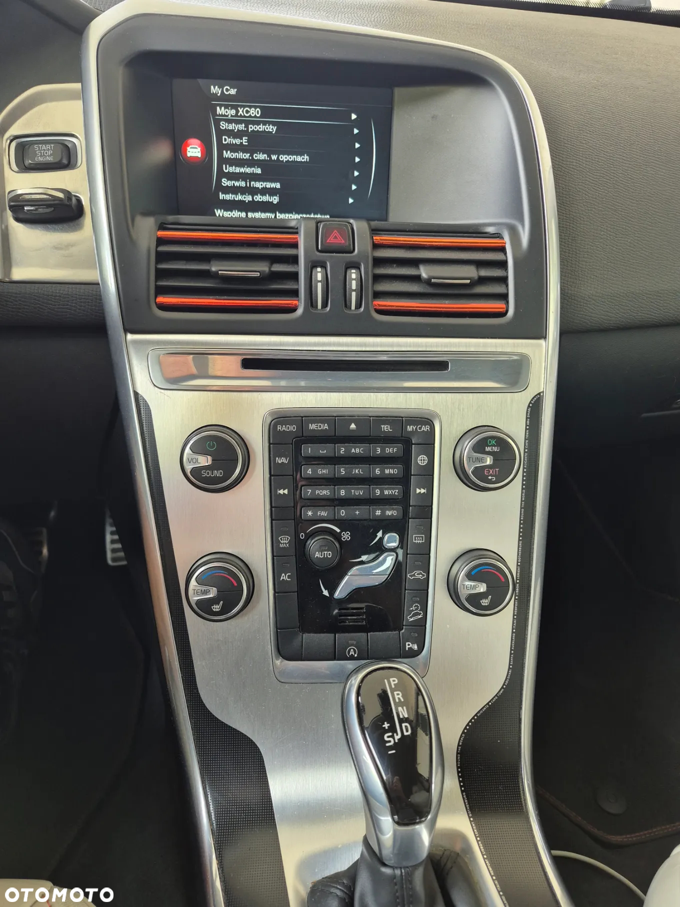 Volvo XC 60 D4 AWD Ocean Race - 15