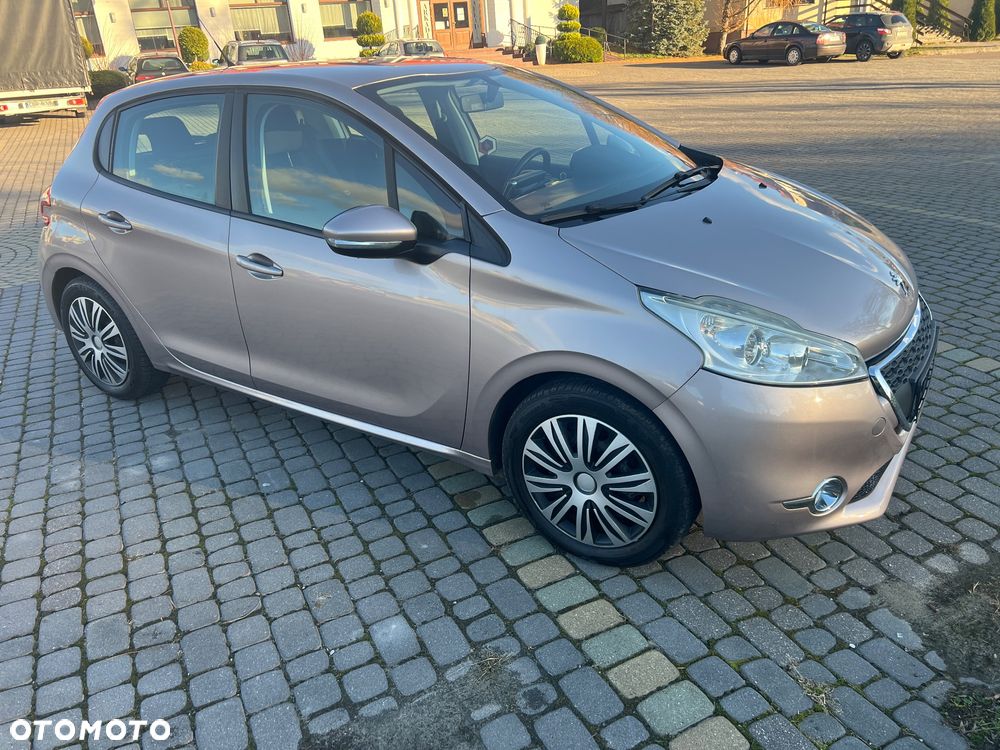 Peugeot 208 95 VTI Active - 5