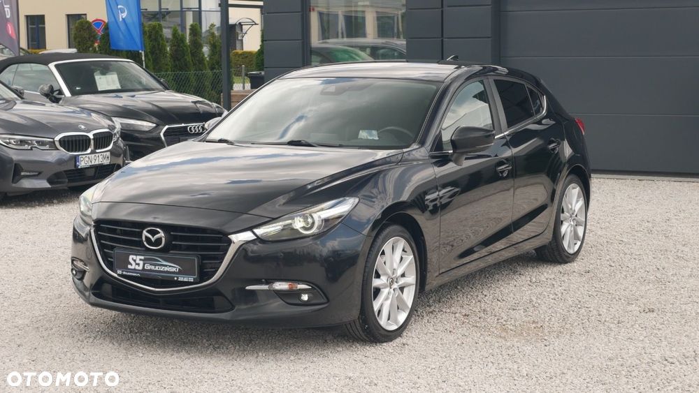 Mazda 3 - 4
