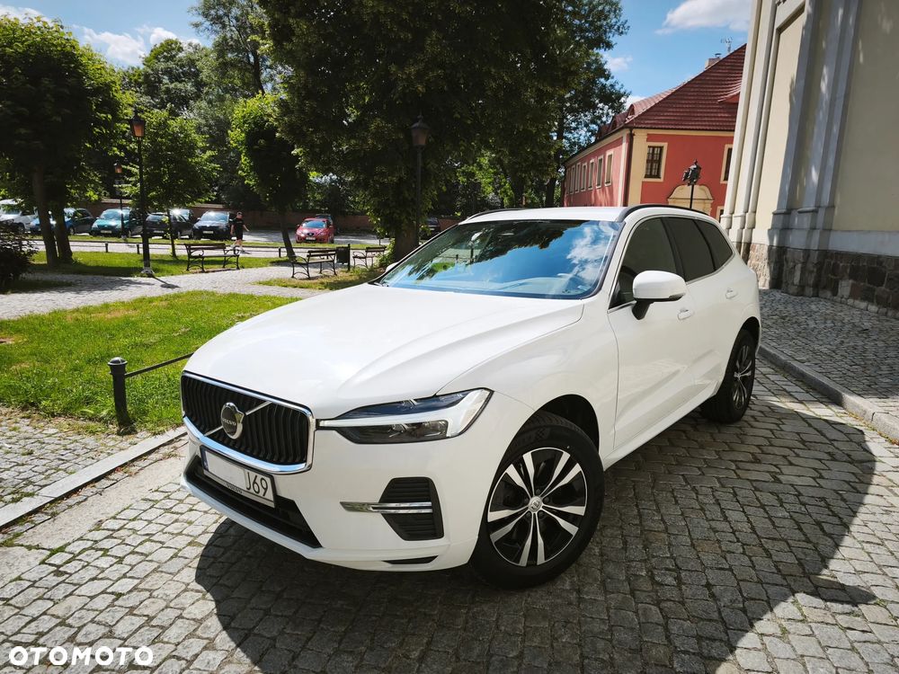 Volvo XC 60 B4 B Momentum Pro - 19