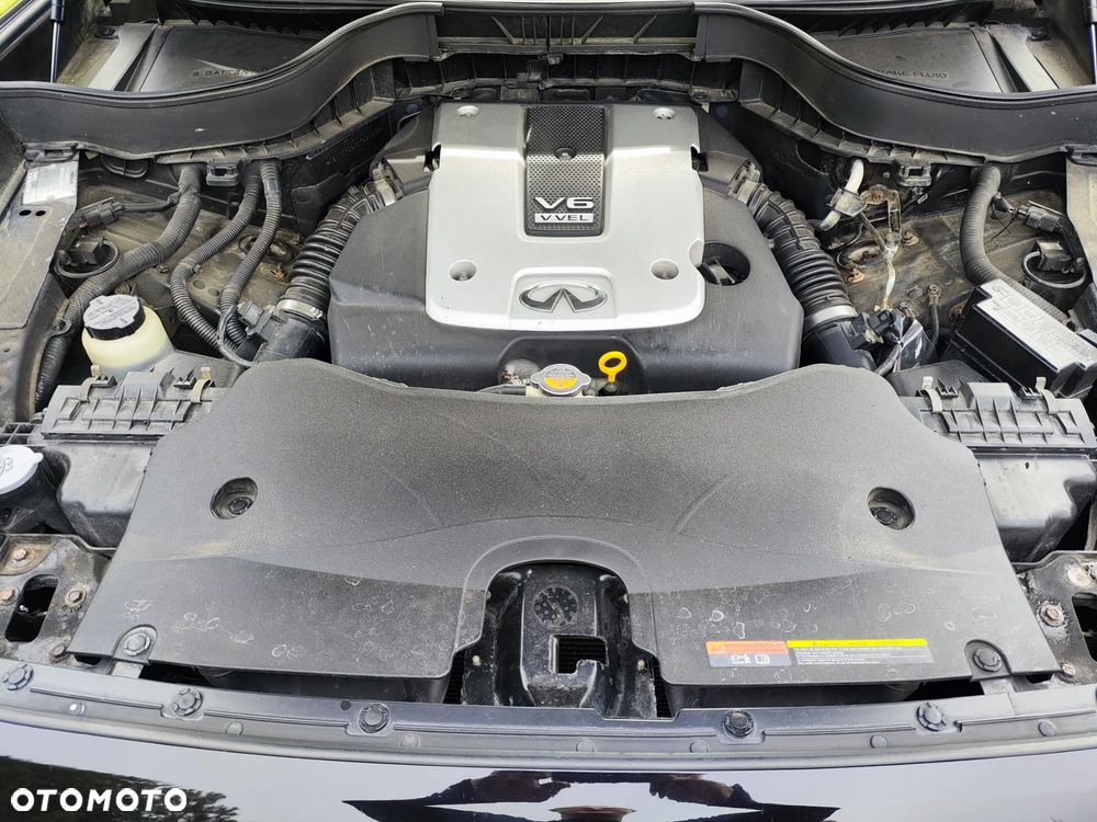 Infiniti FX FX37 S Premium - 23