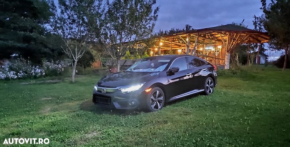 Honda Civic Sedan 1.5 VTEC Turbo Executive - 4