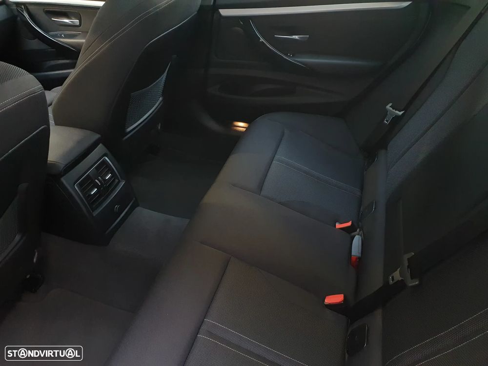 BMW 318 Gran Turismo d Auto Line Sport - 28