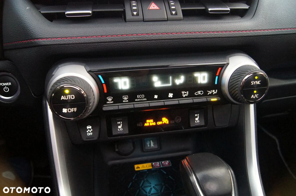 Toyota RAV4 - 29