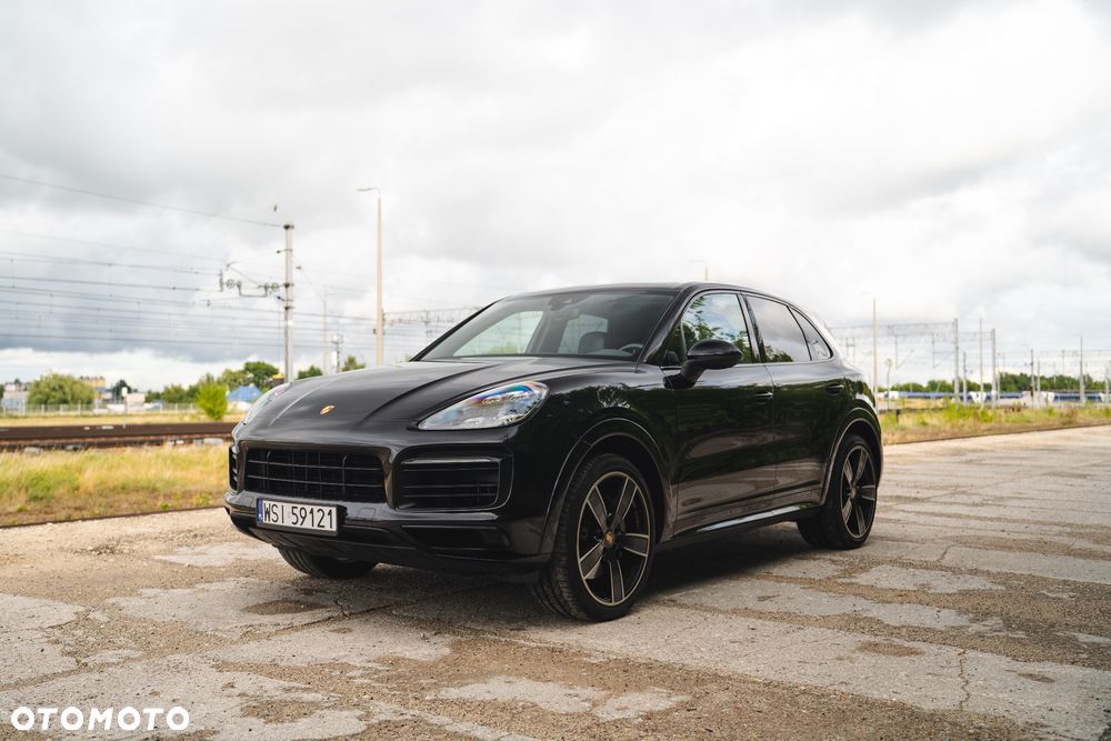Porsche Cayenne S - 1