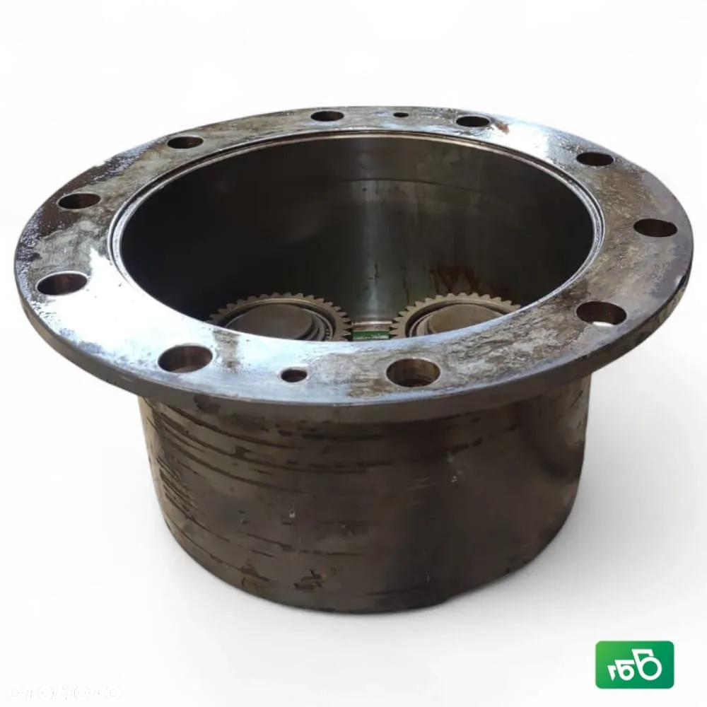 Zwolnica Oś przednia 750060736192 V63138100 Massey Ferguson 7720 - 8