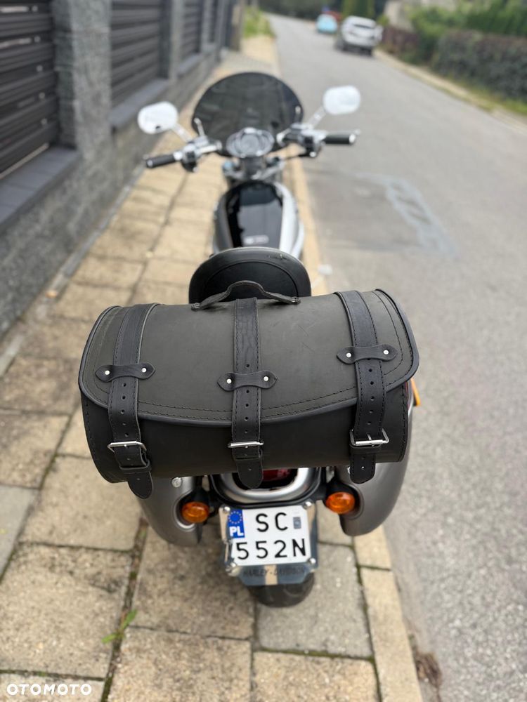 Harley-Davidson V-Rod Street Rod - 5