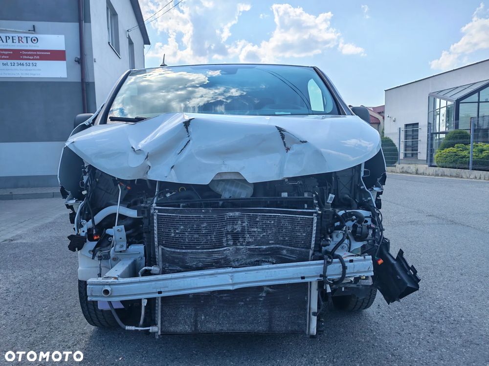 Renault TRAFIC - 24