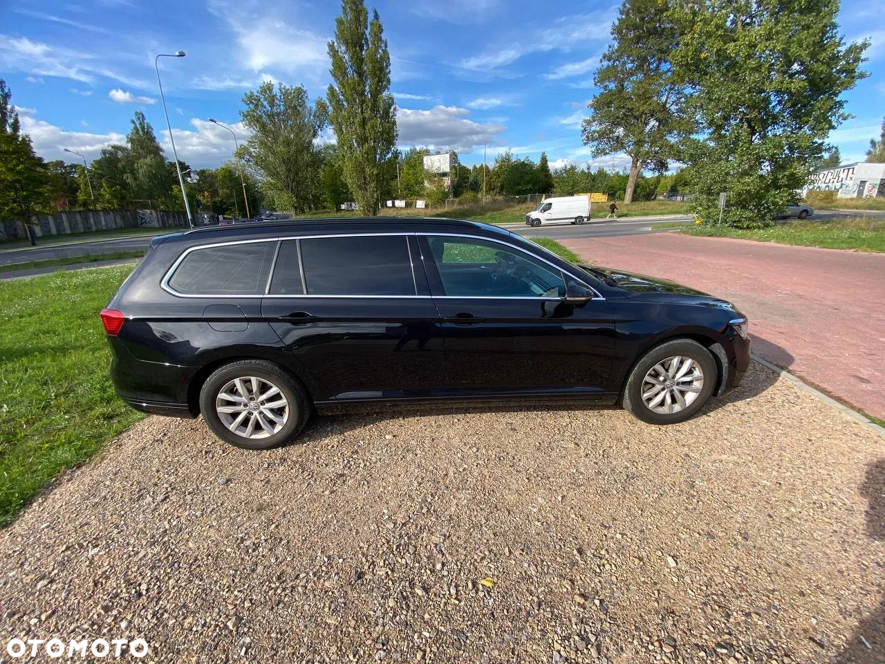 Volkswagen Passat - 2