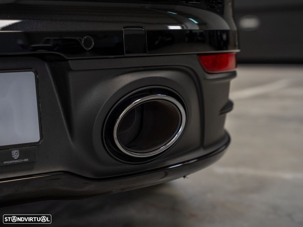 Porsche 911 (992) - 5