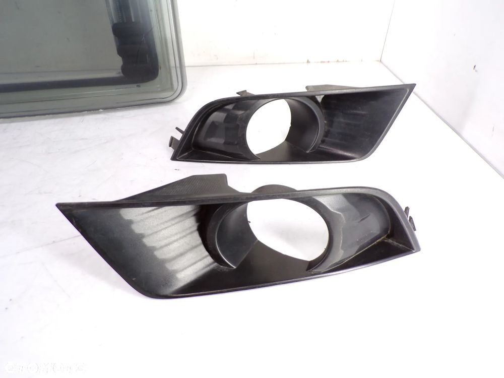 Osłona chłodnicy zaślepka AIRBAG FORD RANGER V 2012+ - 2