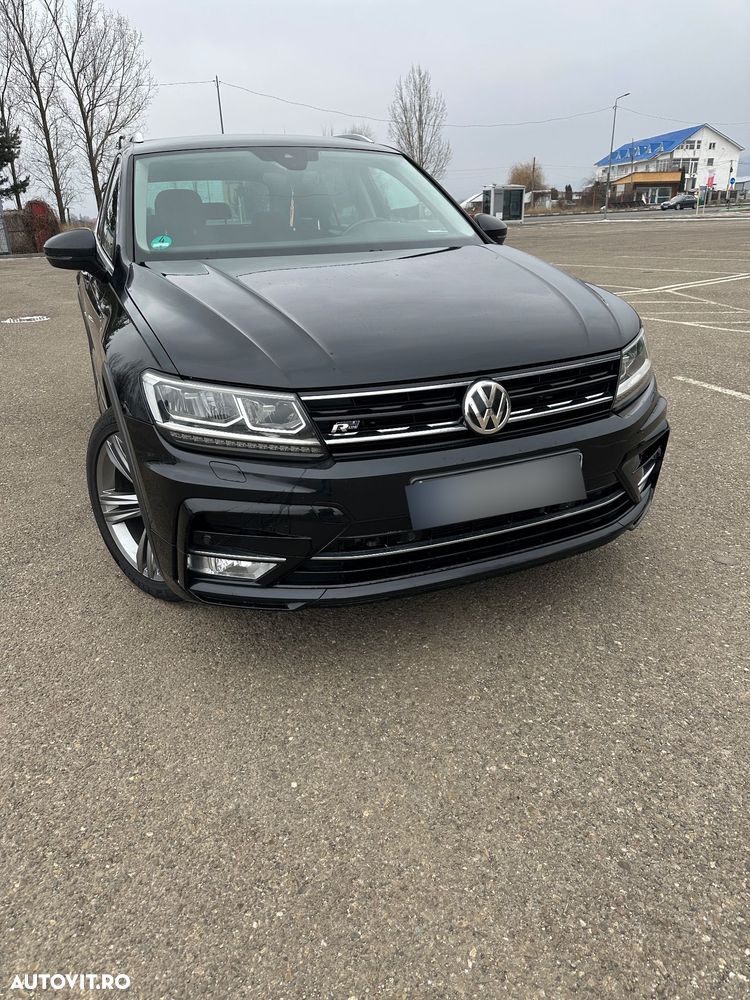 Volkswagen Tiguan - 2