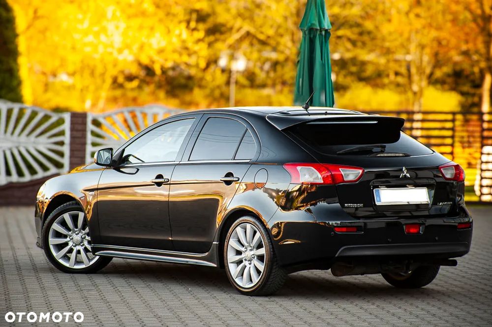 Mitsubishi Lancer 1.8 Instyle NAVI - 12