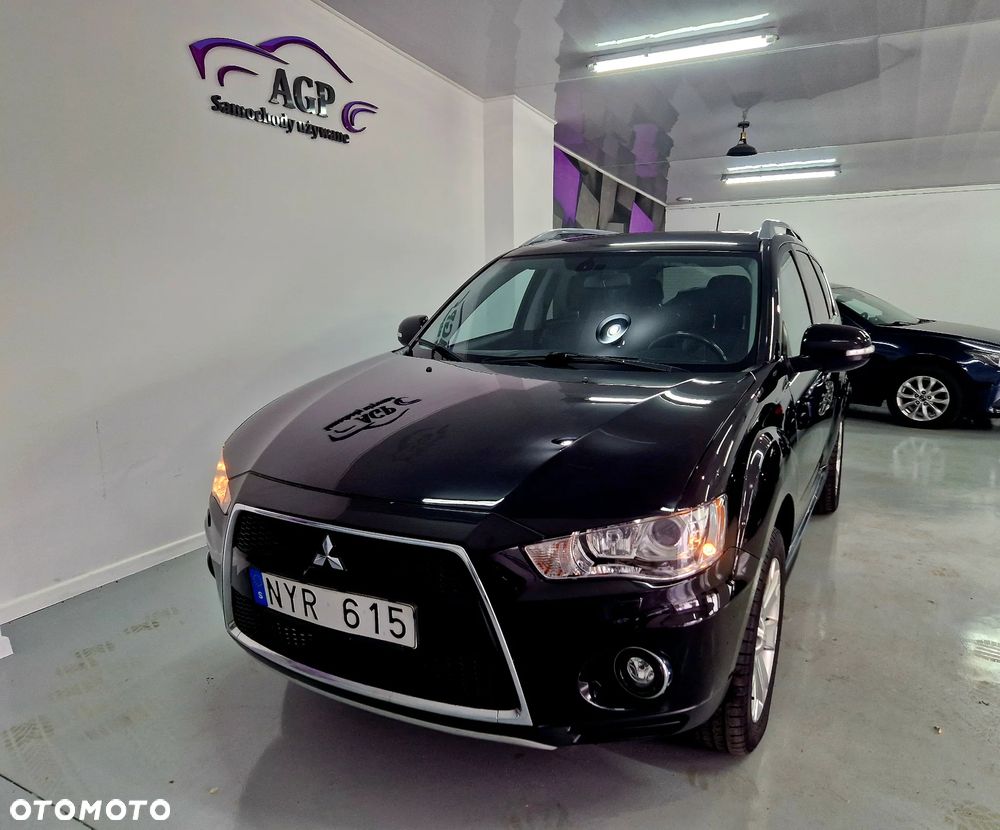 Mitsubishi Outlander - 9