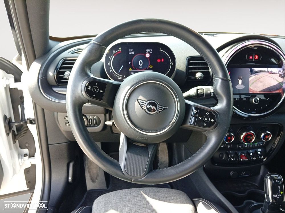 MINI Clubman - 12