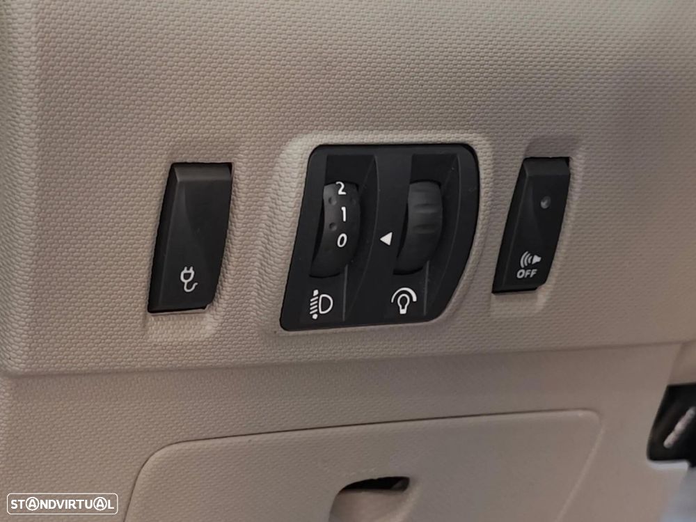 Renault Zoe (c/ Bateria) 22 kwh Life - 25