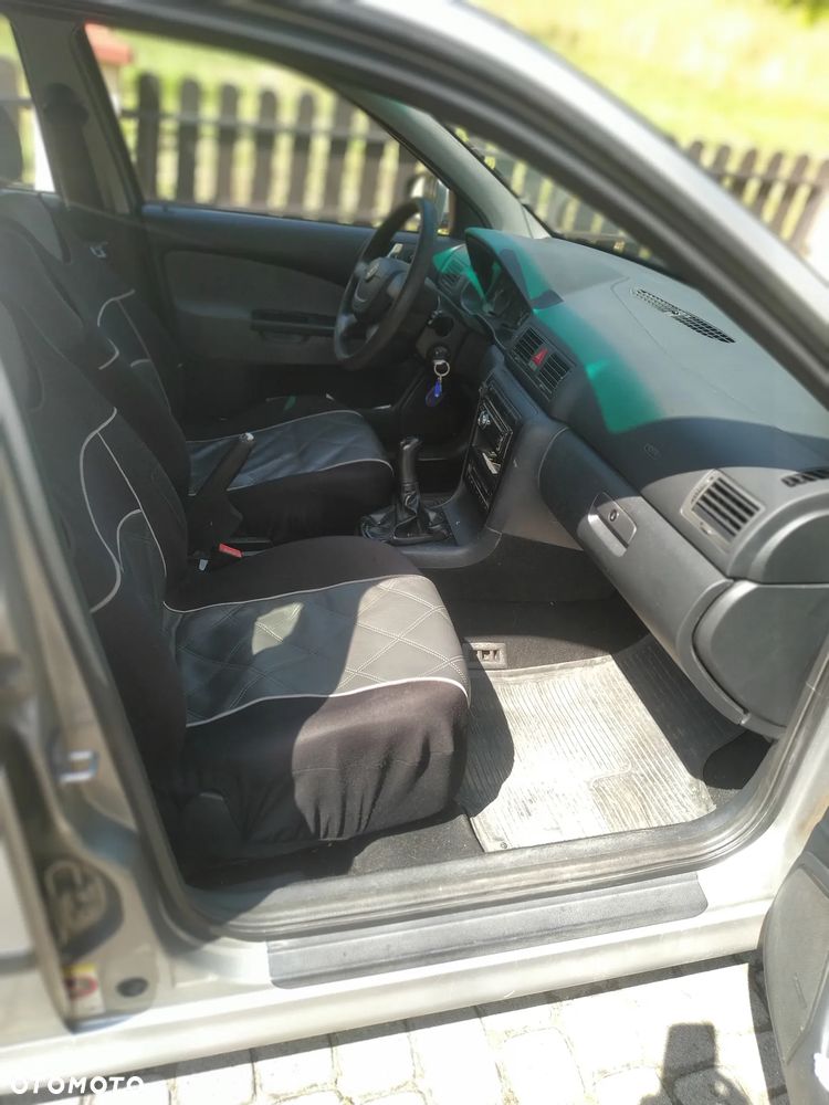 Skoda Octavia 1.6 - 7