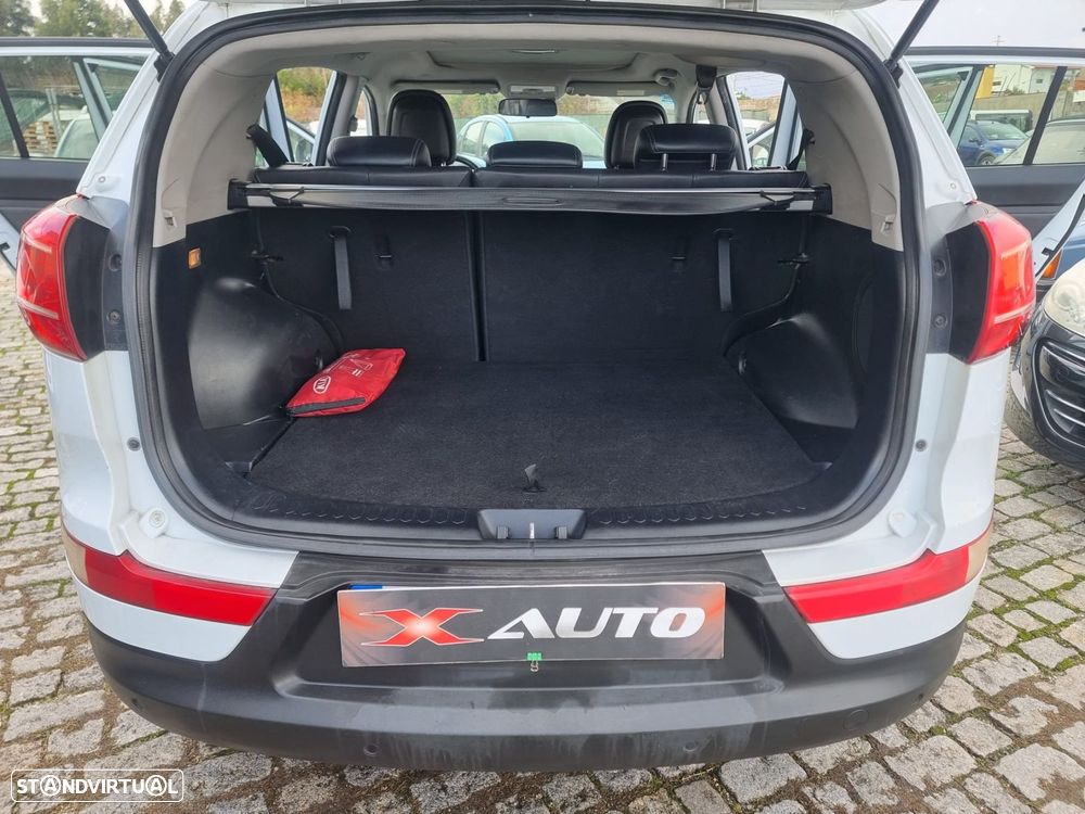 Kia Sportage 1.7 CRDI ISG LX - 30