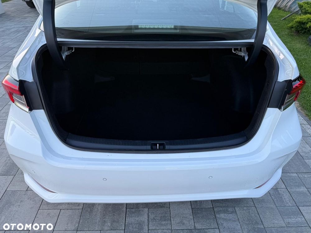 Toyota Corolla 1.5 Comfort - 24