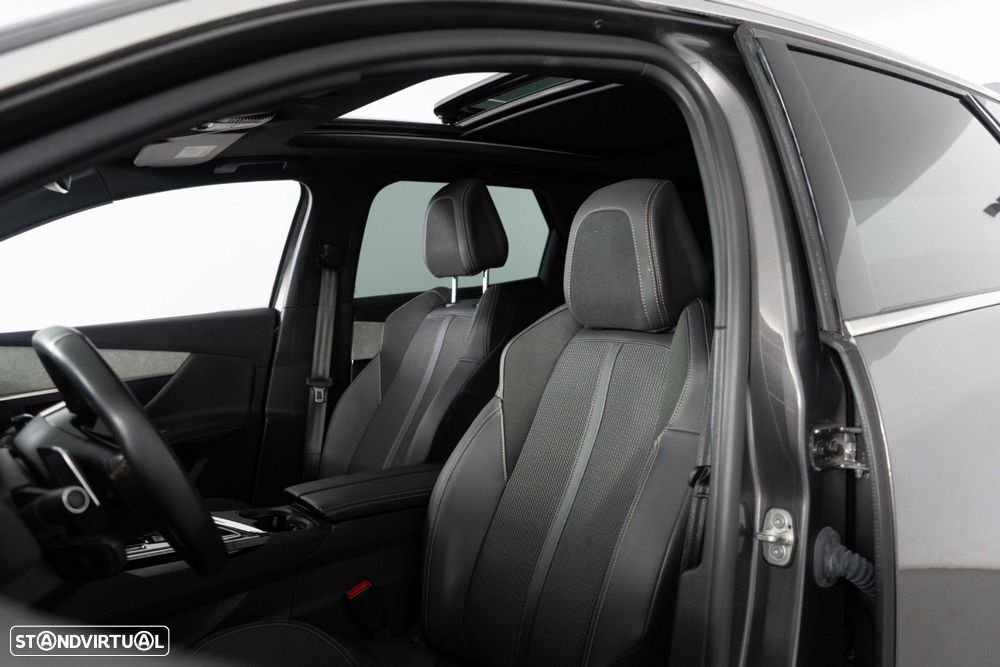 Peugeot 3008 1.6 Hybrid4 GT e-EAT8 - 18