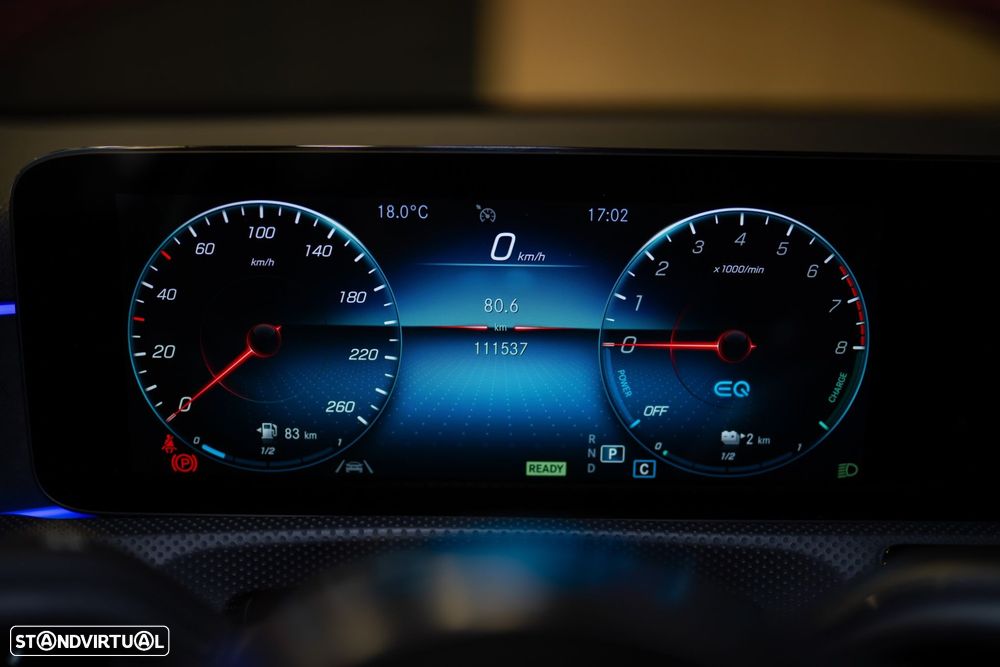 Mercedes-Benz A 250 e 8G-DCT AMG Line - 36