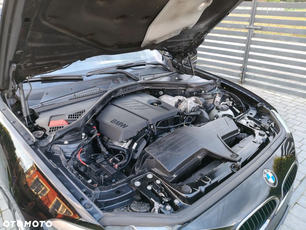 BMW Seria 1 116i - 27