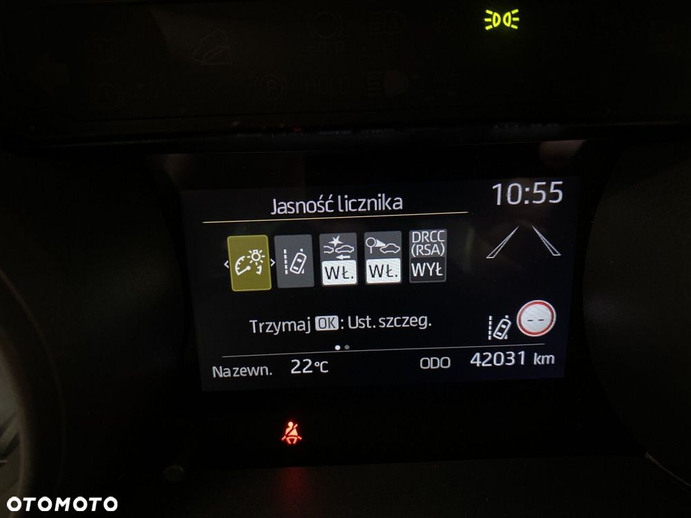 Toyota Yaris Cross - 25