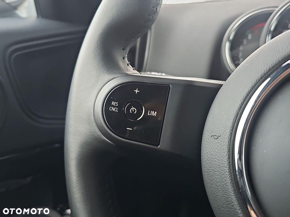 MINI Countryman - 15