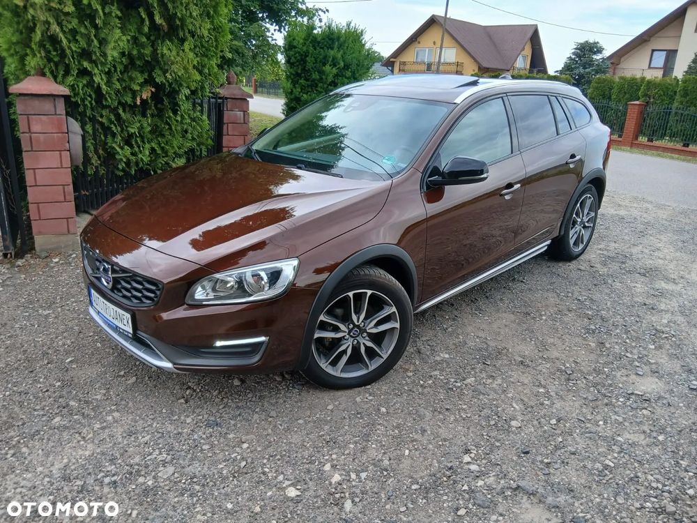 Volvo V60 Cross Country D3 Summum - 9