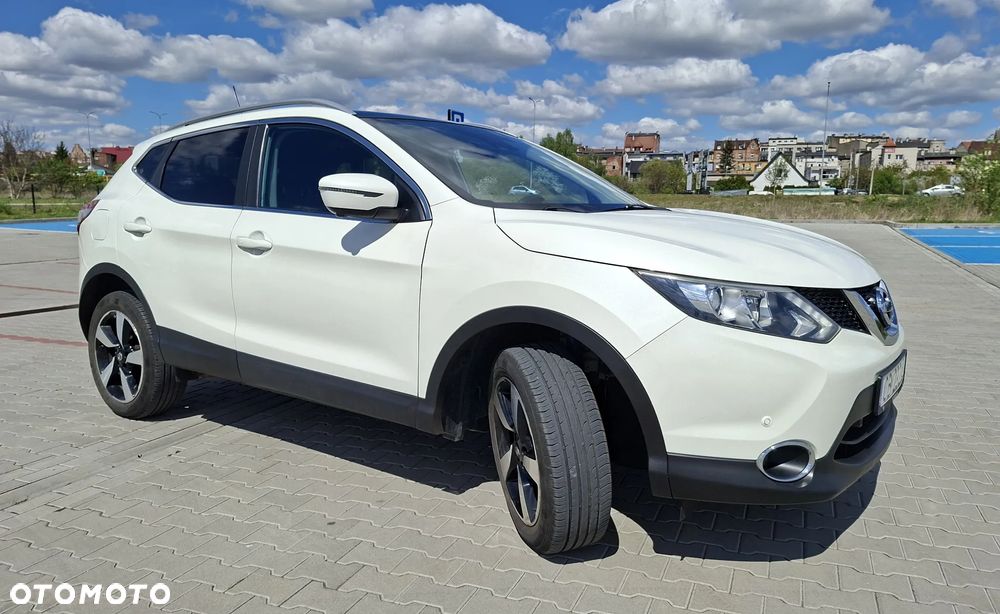 Nissan Qashqai 1.6 DIG-T N-Connecta - 6
