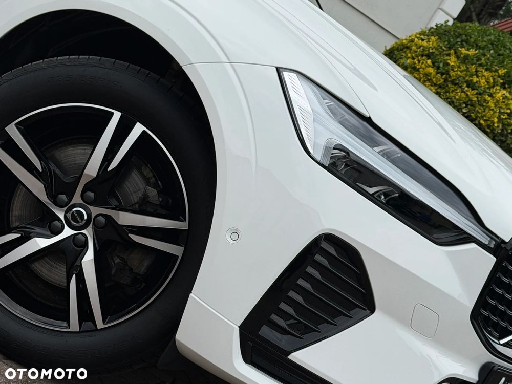 Volvo XC 60 B4 D AWD Geartronic RDesign - 34