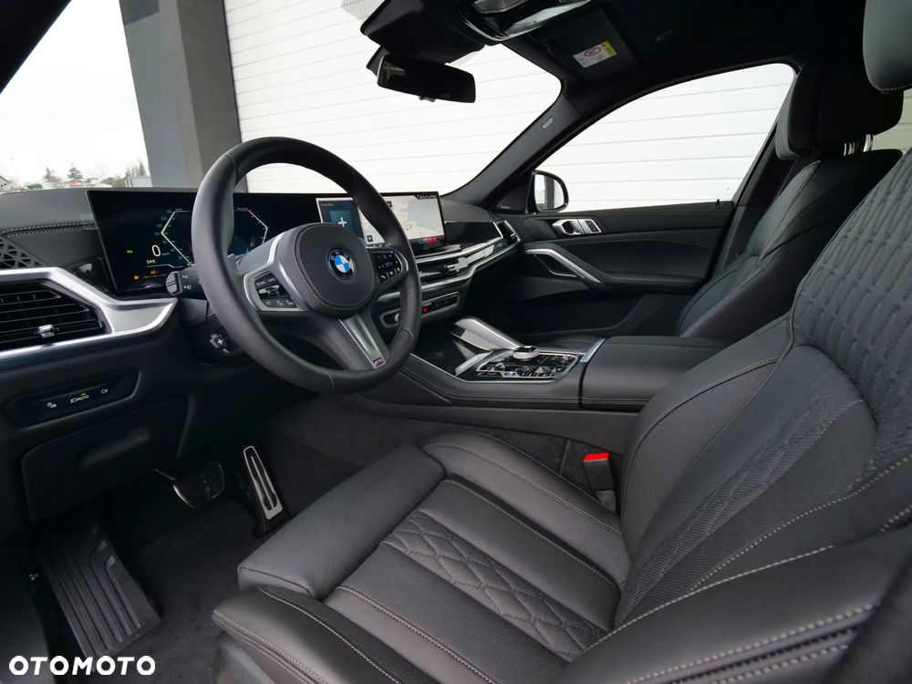 BMW X6 xDrive40d - 26