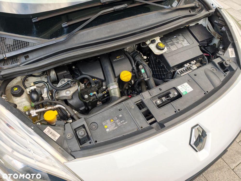 Renault Scenic - 16