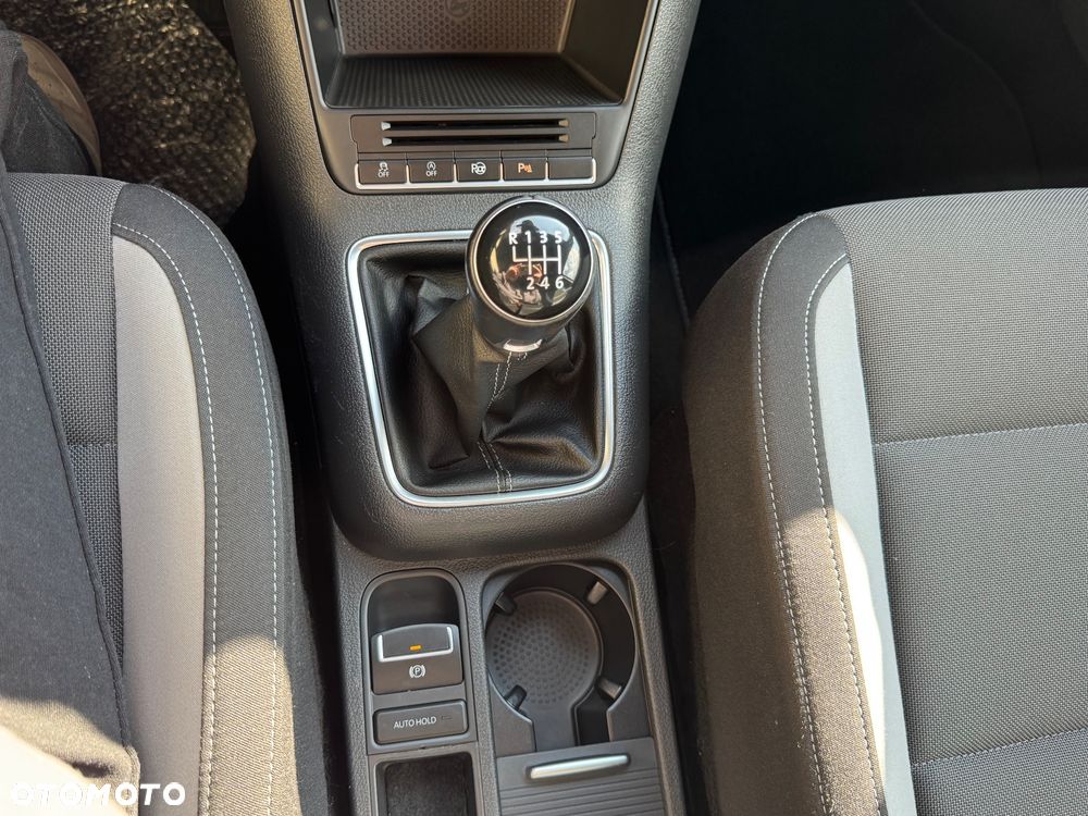 Volkswagen Tiguan - 24