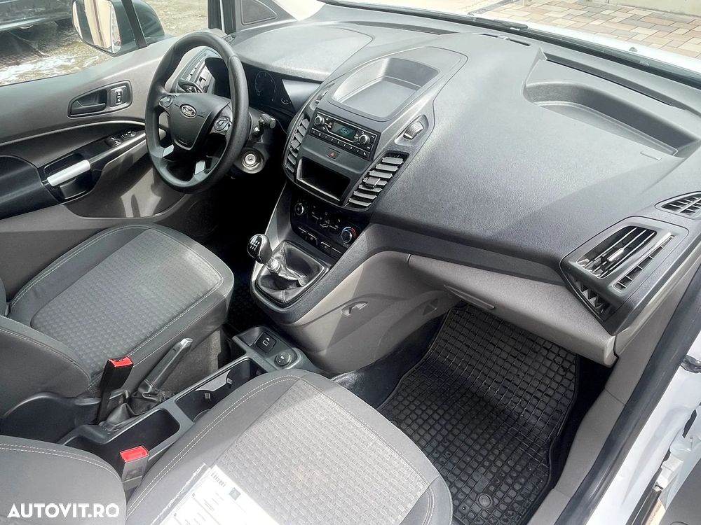 Ford Transit Connect - 5