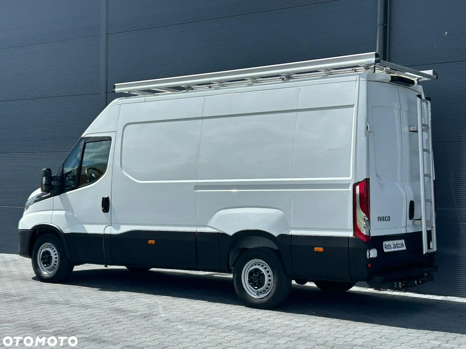 Iveco Daily 35S18 3.0 HPI Hi-Matic L3H2 Średniak Warsztat regały bagażnik warsztatowy **Hak 3,5t**KLIMA**Sprowadzony**Kamera**2022R** - 4